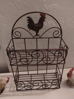 Rustic metal organizer shelf rooster chicken theme