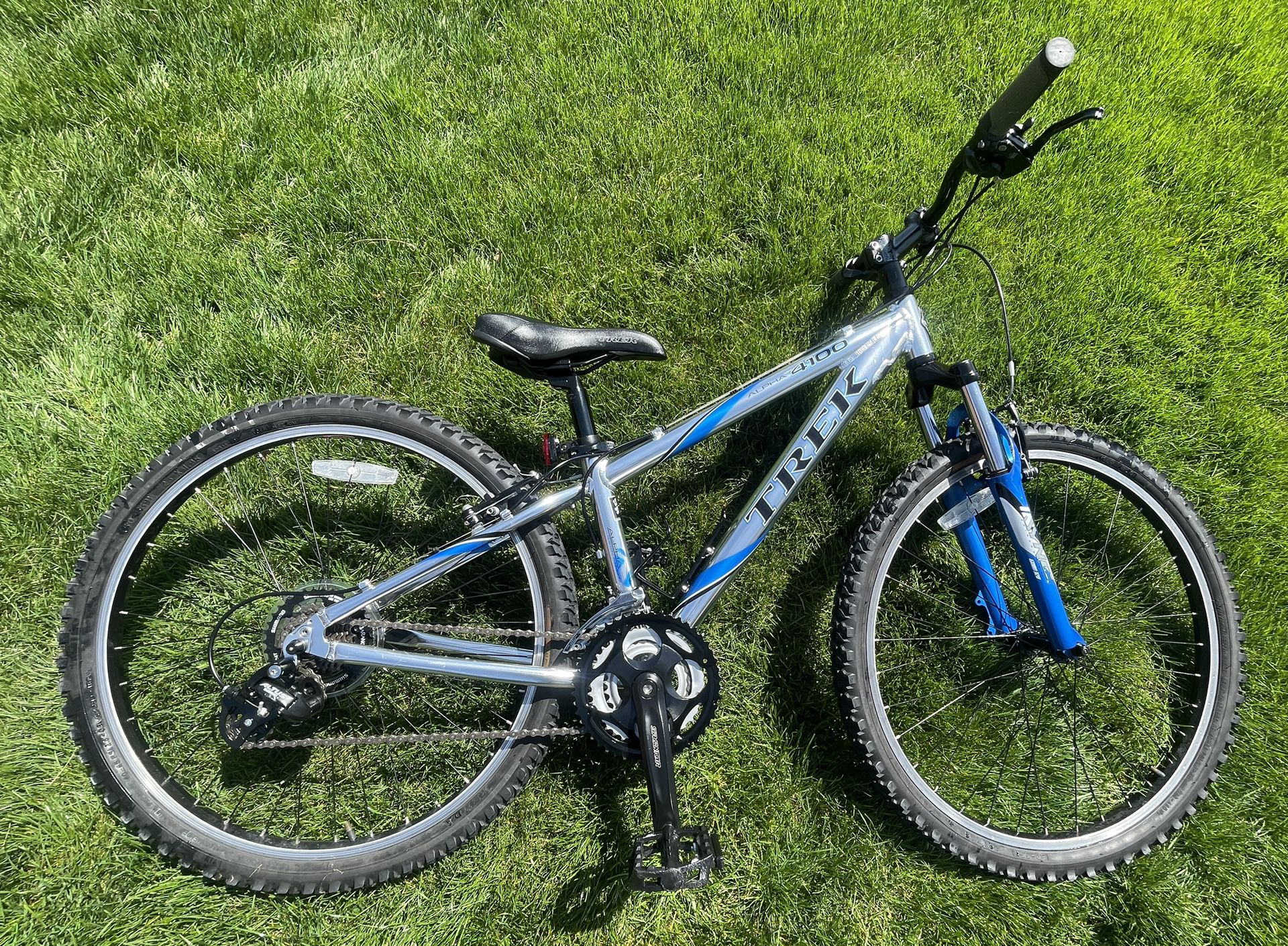 Trek 4100 Mountain Bike - Excellent Condition…