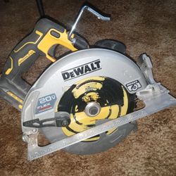 DeWalt Circular Saws 