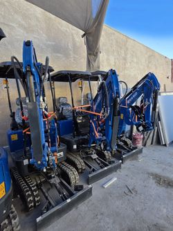 EXCAVATORS R15 ECO1.5T AND R10 ECO 1T