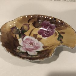 Hand Painted Lefton Candy Dish , Nut Dish Floral With Beautiful Roses 2” H And 7” Long 