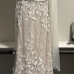 Ivory Wedding Dress Size Medium 
