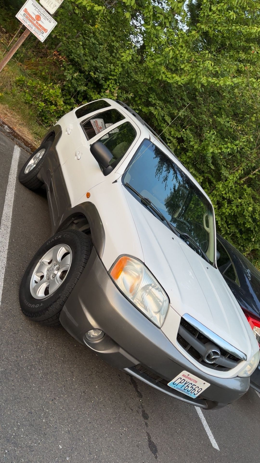 2004 Mazda Tribute