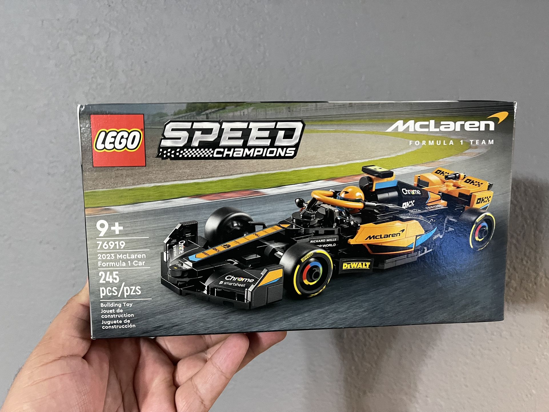 Lego Speed Champions 2023 McLaren Formula 1 Car New