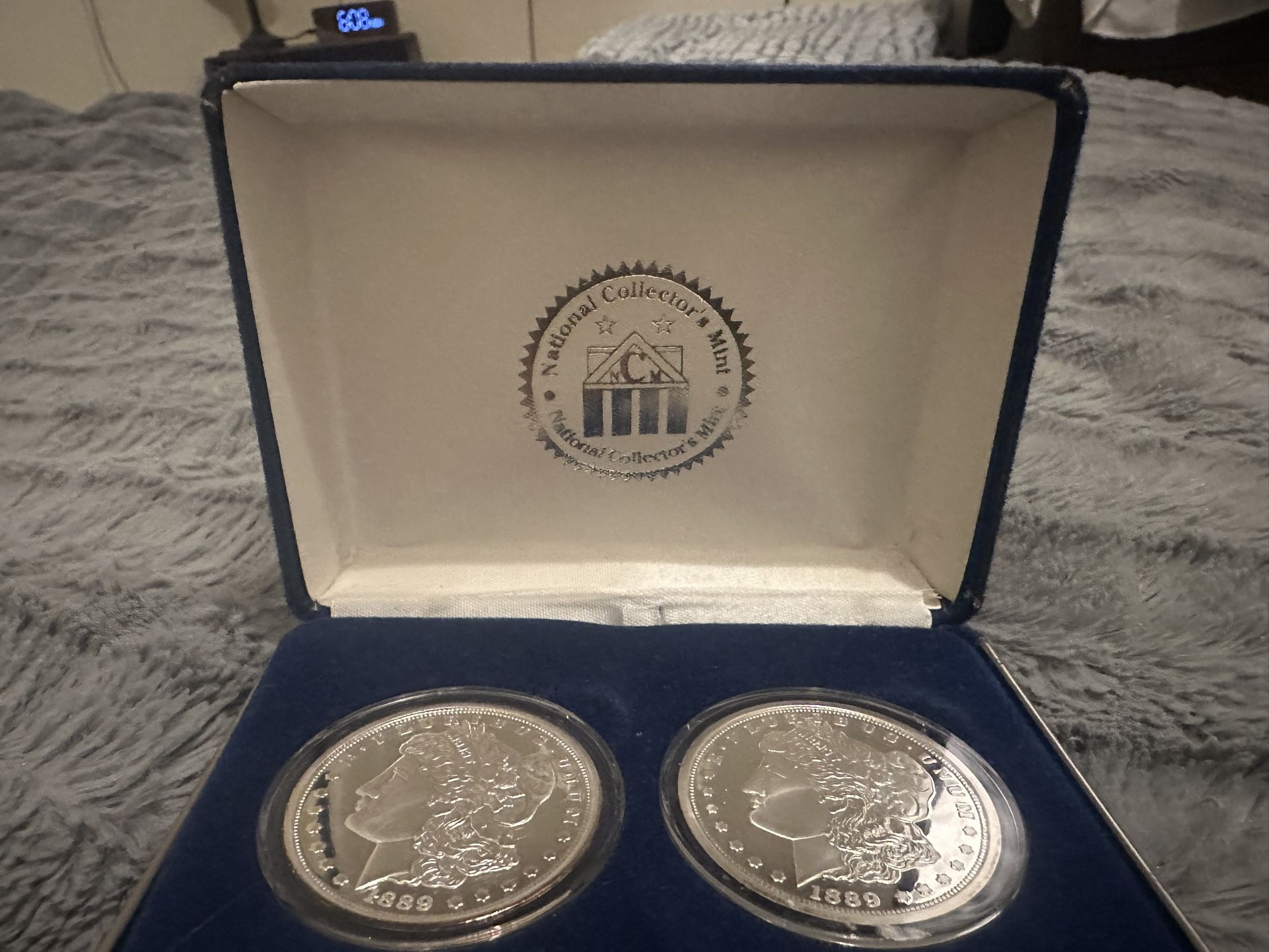 1oz Silver Morgan Dollar Tribute coin
