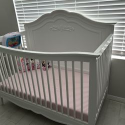 Se Vende Cuna De Bb Casi Nueva, Nunca La Usamos, 120$