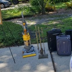 Dyson DC 14 Vacuum