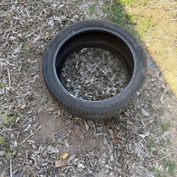 Tire 19  245/40