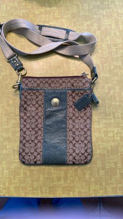 Purse. Coach
