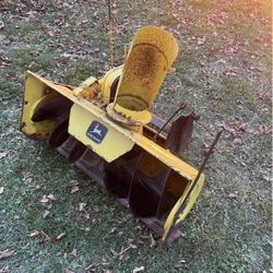 John Deere Snow Blower 