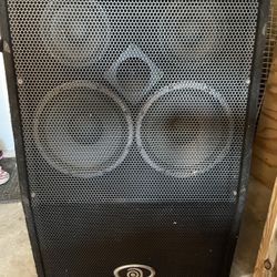 Bass Guitar Enclosures