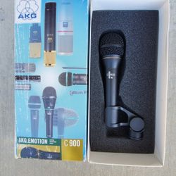 AKG C900 Microphone w/ Pouch + Clip