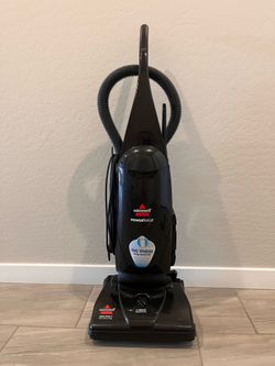 Bissell PowerForce Bagged Upright Vacuum With Febreze, 71Y7V