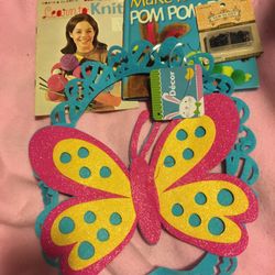 Art And Craft Butterfly One Hook For Your Dress One Pompon Book One Knitting Book