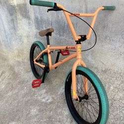 GT PERFORMER BOXPALM 20 BMX BiKE