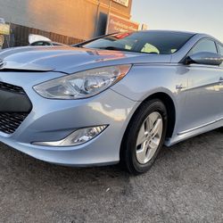 2012 Hyundai Sonata Hybrid