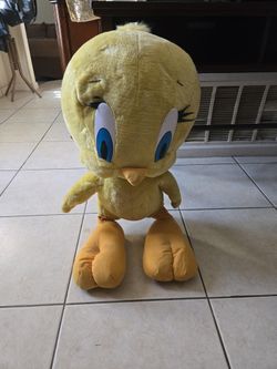 Giant Tweety Bird Classic 