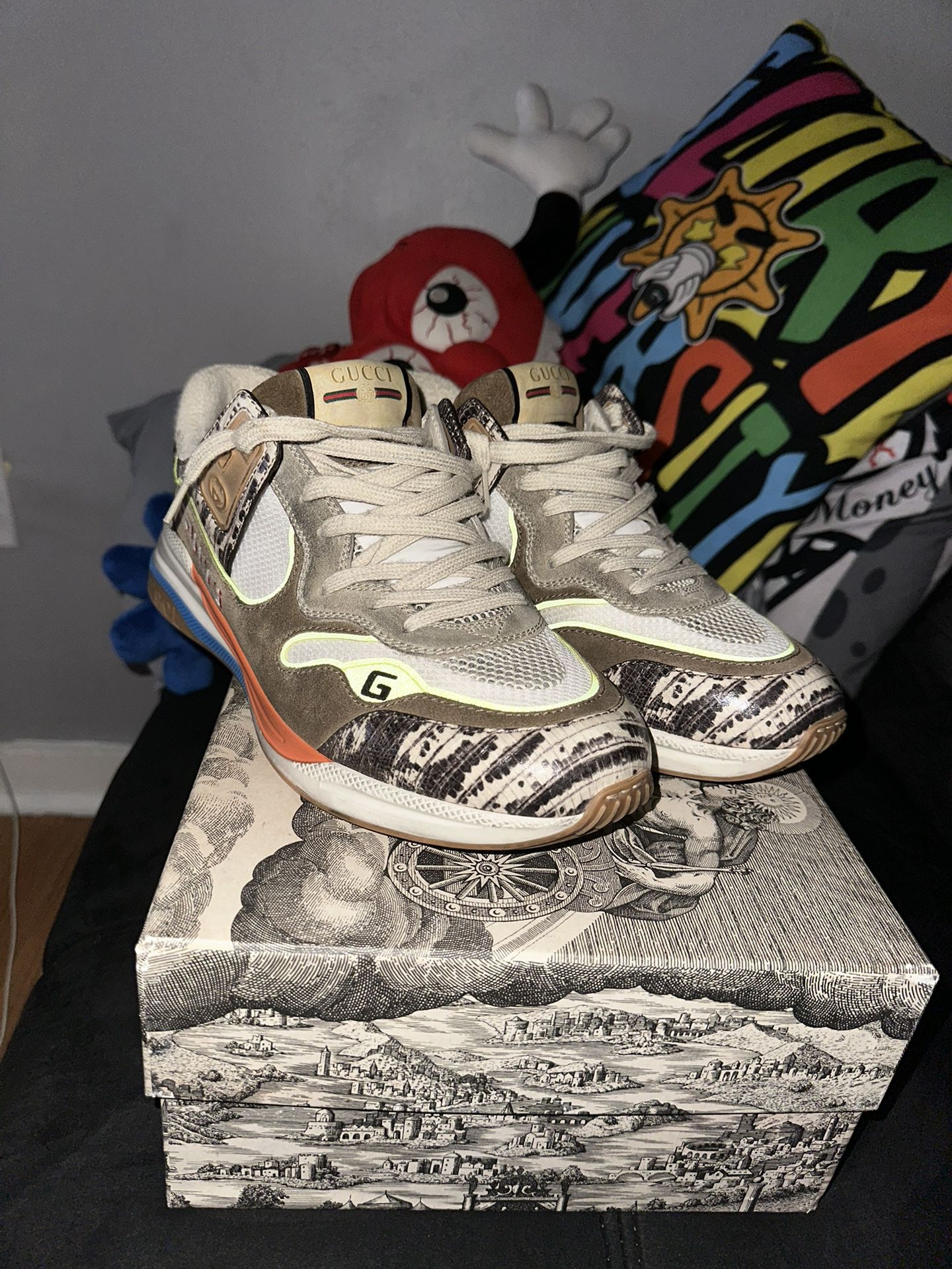 Gucci Ultra pace Trainers Sz 10