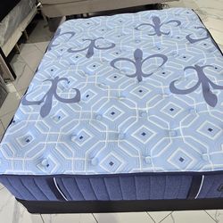 Queen Sizes Mattress And Box Spring