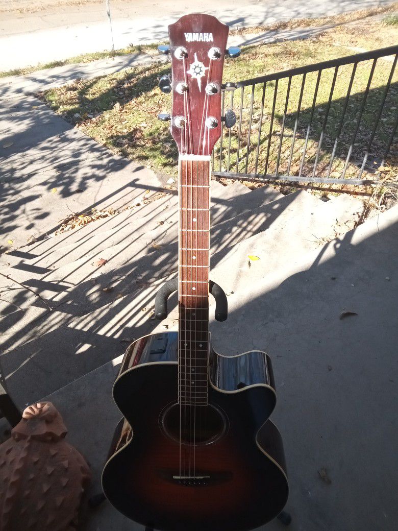 Yamaha CPX 500 FM OVS acoustic/electric guitar with Hardshell Case With Keys,and accessories 