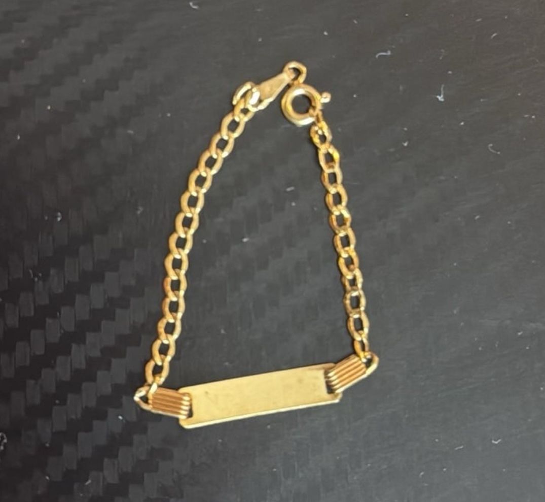 Bracelet
