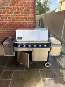 Weber Grill Summit Gold