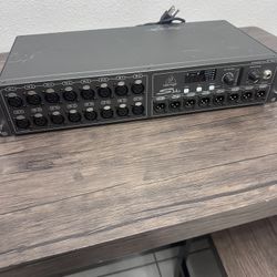 Behringer s16 16 Input / 8 Output Digital Stage 