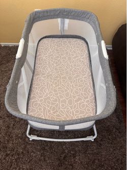 Besrey 3 and 1 portable baby bassinet