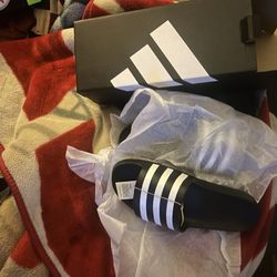 Adidas Sandals Size 12 Men’s 13 Women’s
