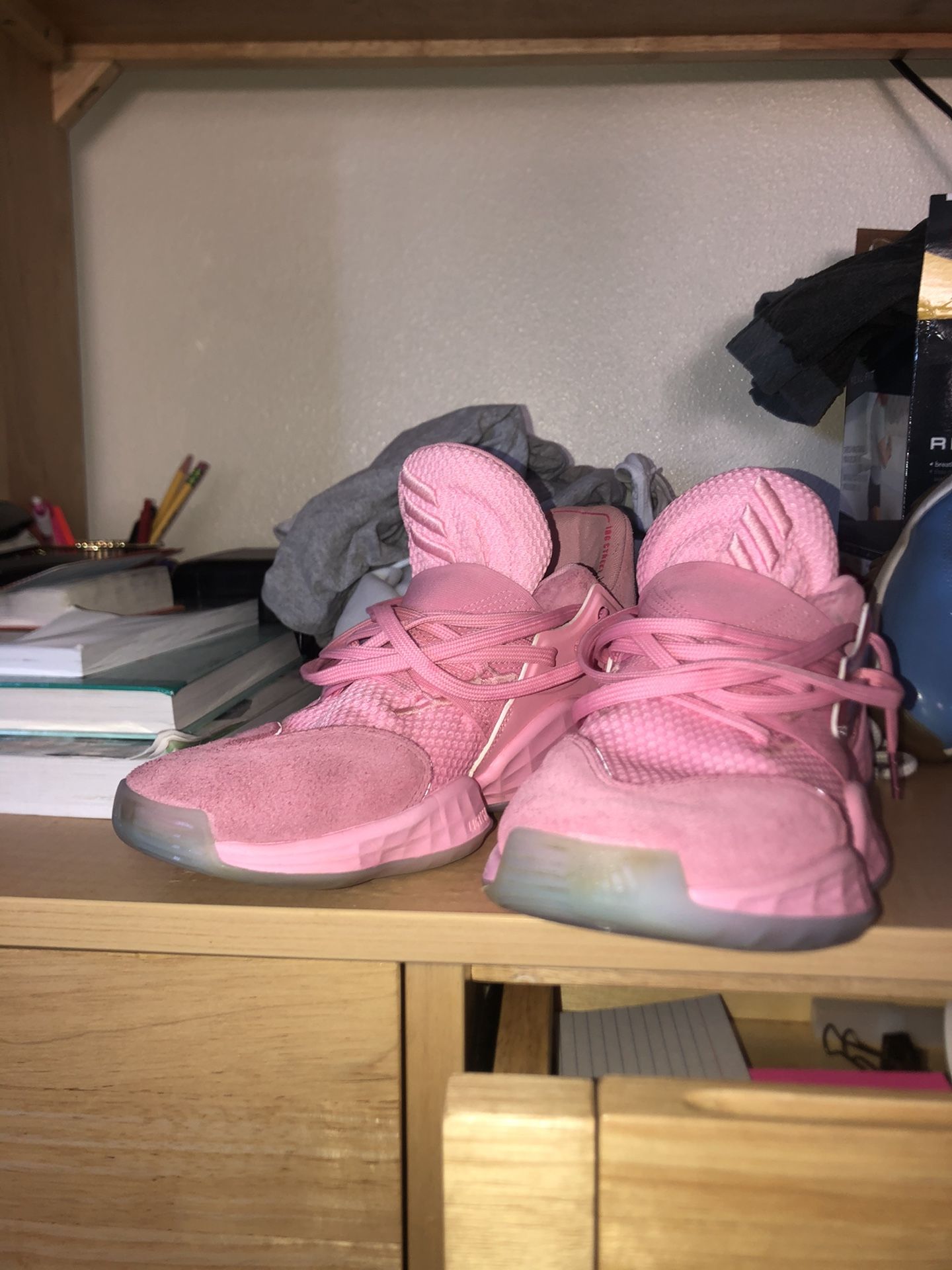 Harden 4 Pink Lemonade size 10 obo basketball shoes