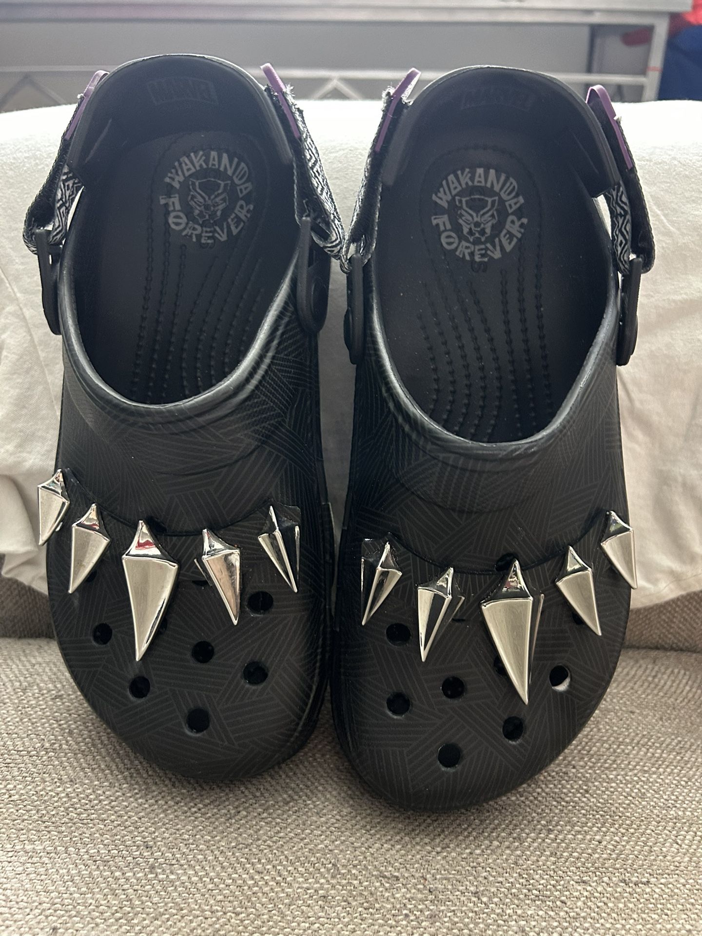 Crocs Black Panther sandals unisex M 7-W9