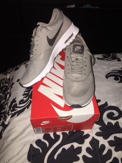 NIKE THEA AIR MAX WOMENS