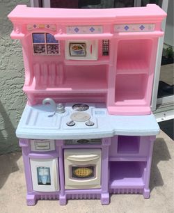 Step 2 Play Pretend Kitchen