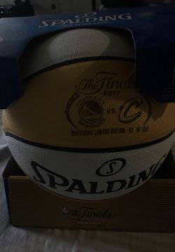 Warriors 2017 limited edition ball #30 /100