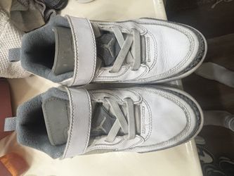 Nike Jordan’s Boys Size 1