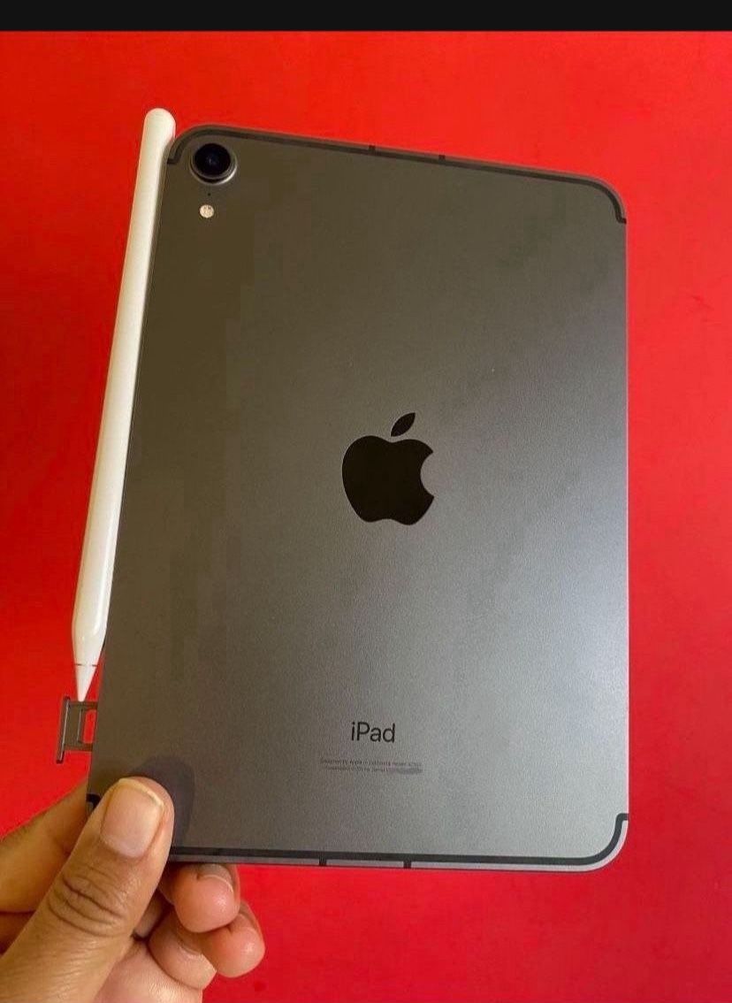 Apple Ipad Mini 6th Generation (2021/ 8.3” Liquid Retina ) 64GB WiFi + cellular (5G Unlocked) with pen, case & Accessories (256GB $569)