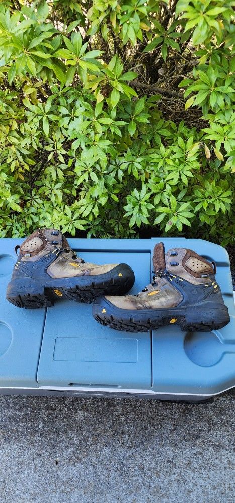 Keen Dover 6 Men's Boots Size 12EE (Wide)