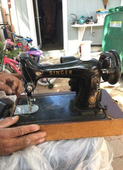 Singer sawing machine