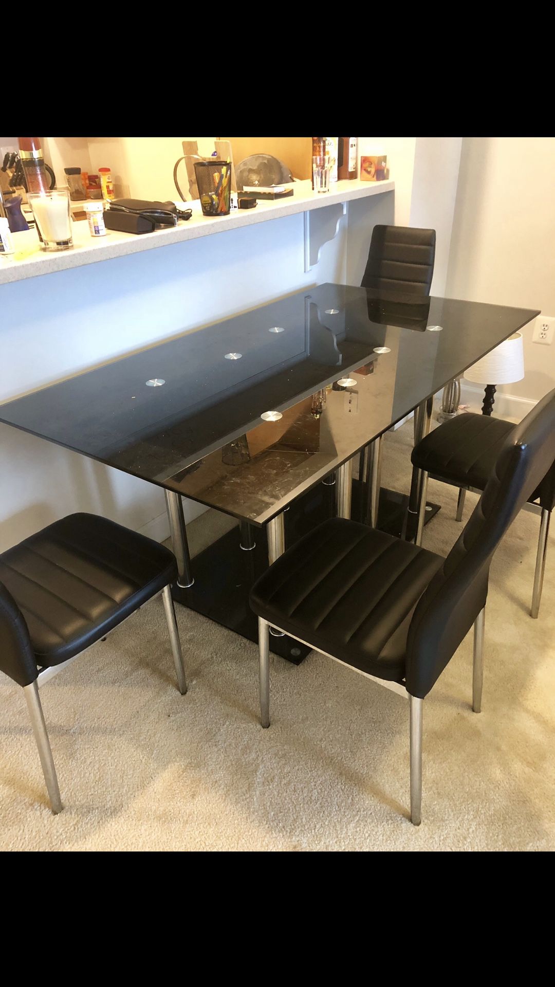 Dining table - barely used