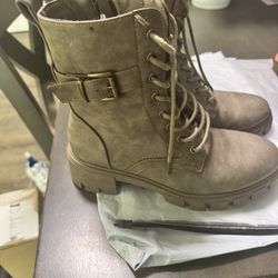 Women Boots 