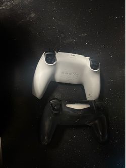 Ps4 and Ps5 controllers