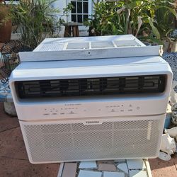 Wall ac unit