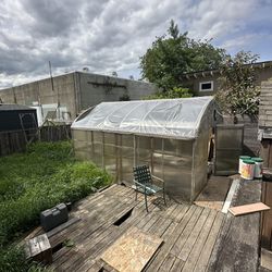 Free Green House And Stuff