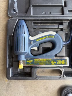 Brad nailer nail gun