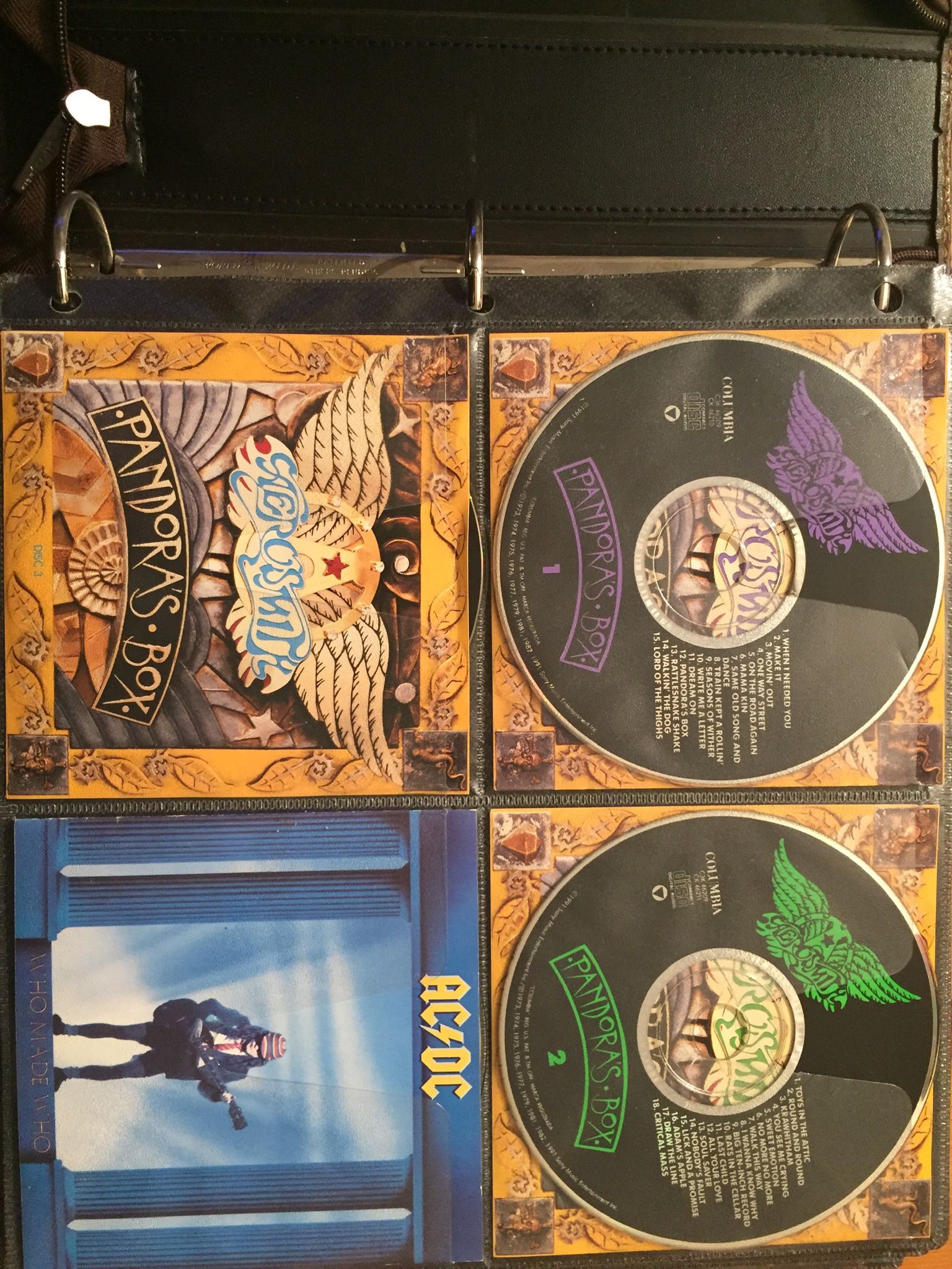 LARGE AUDIO MUSIC CD DISC LIBRARY (250) 