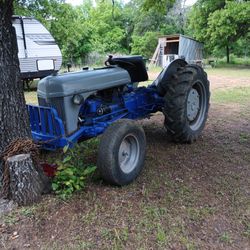 Ford 9n  Tractor 