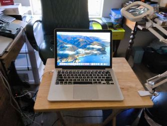 Macbook Pro  A1502