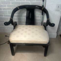 2 Chairs 1 Center Table And A Corner Table 