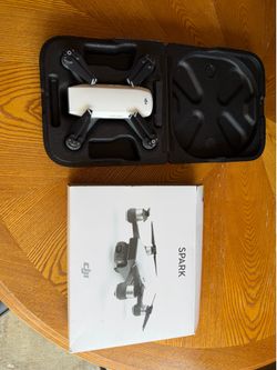 DJI Spark Drone – Excellent Condition – Never Crashed – Battery & Box Included