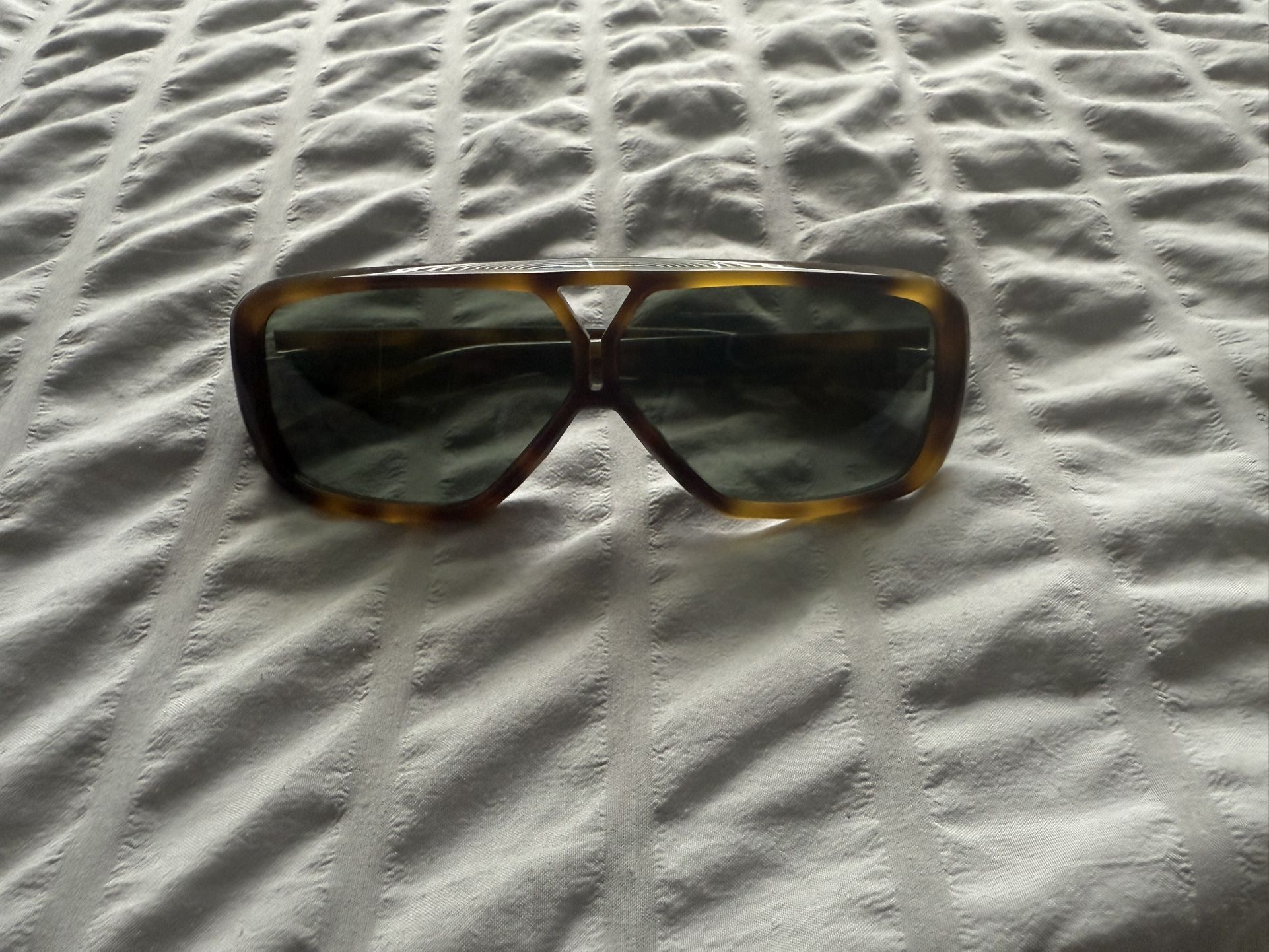 Saint Laurent Sunglasses